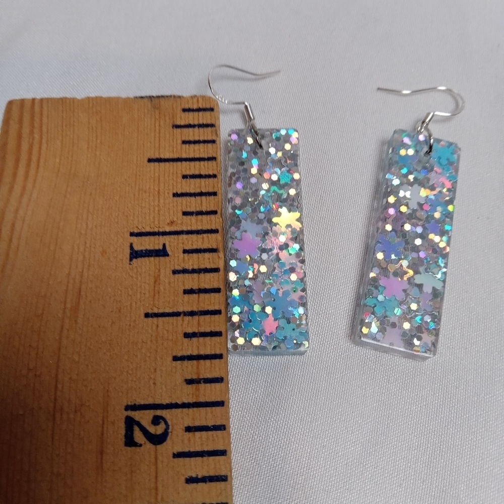 Colorful Star Dangle Earrings - Picture 4 of 5